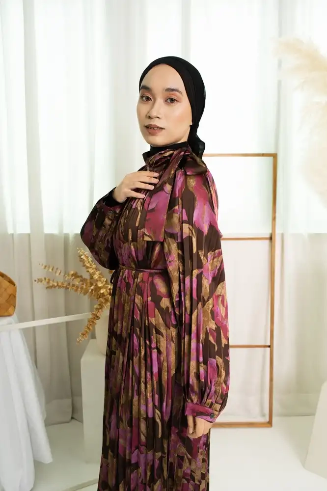 Lembayung Collection