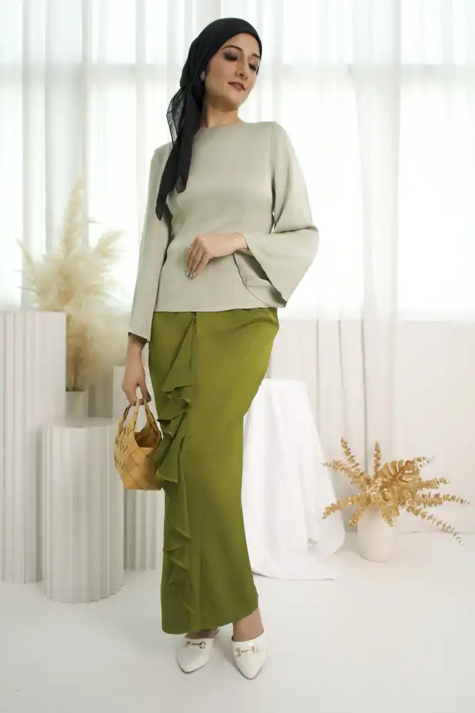 Rona Raya Kurung Collection - Seroja Ruffle Two- piece set Matcha