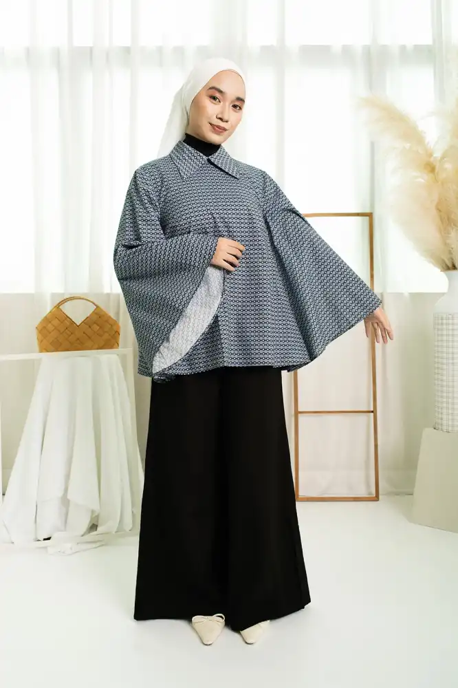 Anggun Modest Blouse - Kimono Top black
